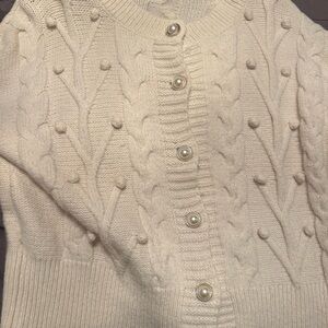 Elegant White Cable Knit Sweater